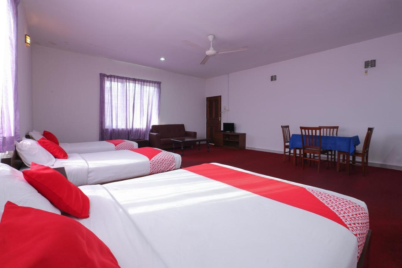 Oyo 8966 Dee Wana Resort 1 Pasir Puteh Dış mekan fotoğraf