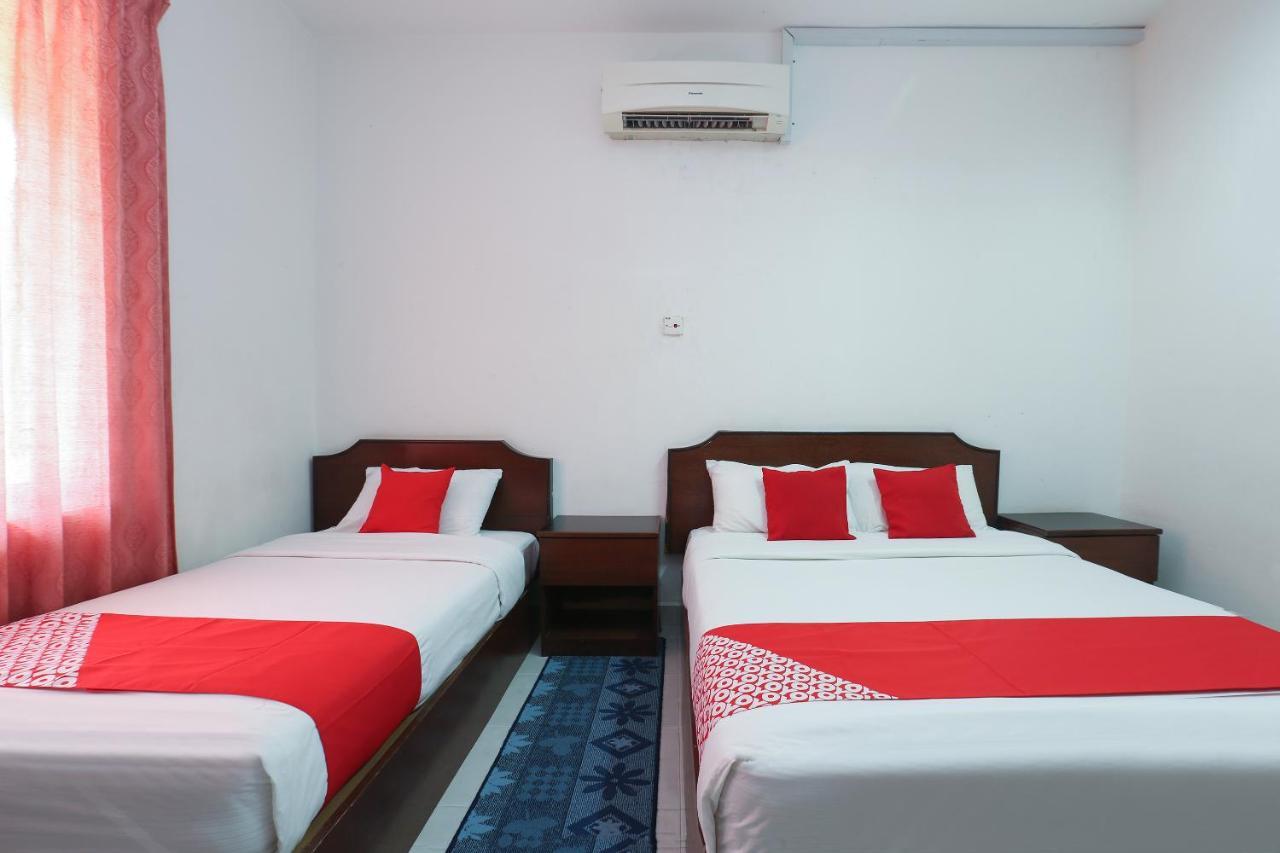 Oyo 8966 Dee Wana Resort 1 Pasir Puteh Dış mekan fotoğraf