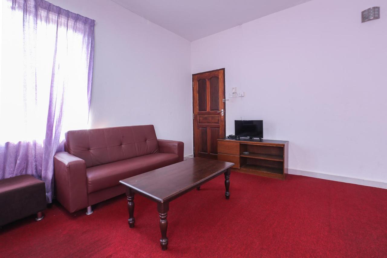 Oyo 8966 Dee Wana Resort 1 Pasir Puteh Dış mekan fotoğraf